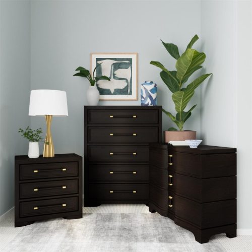 Bachelors Chest