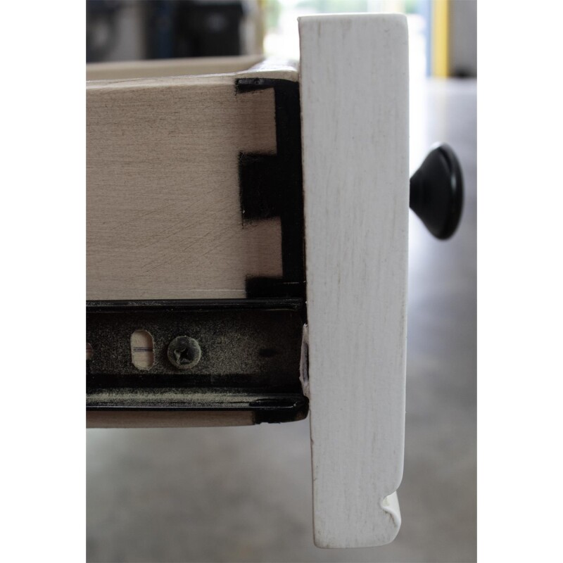 Chairside Table - Image 3