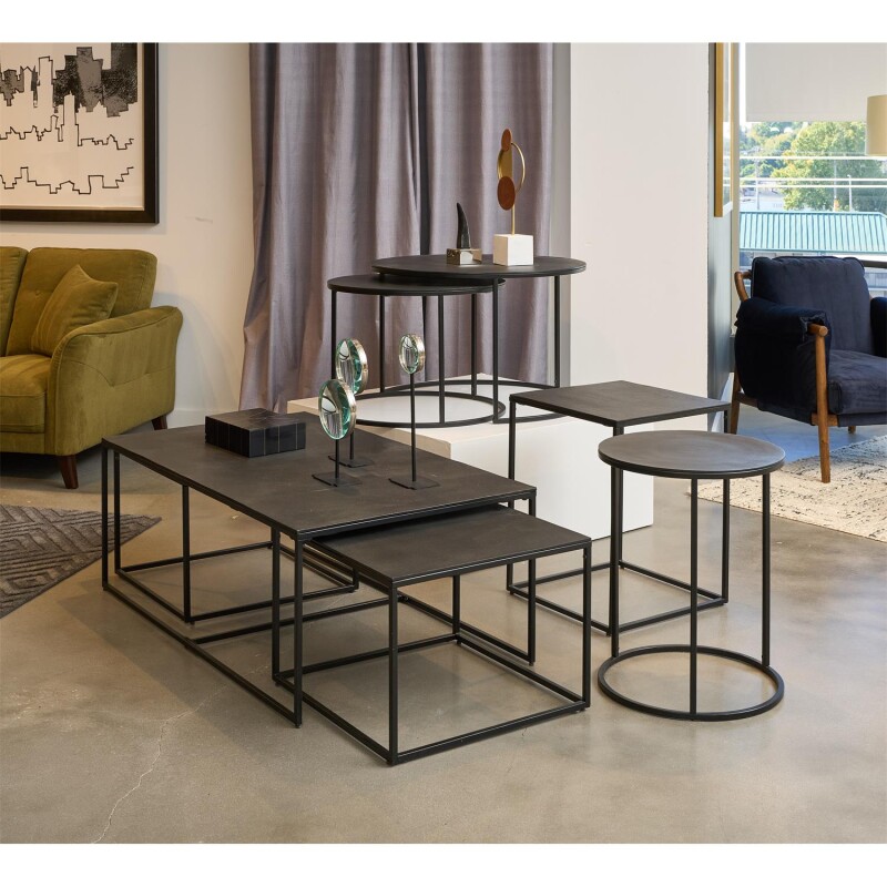 Round End Table - Image 8