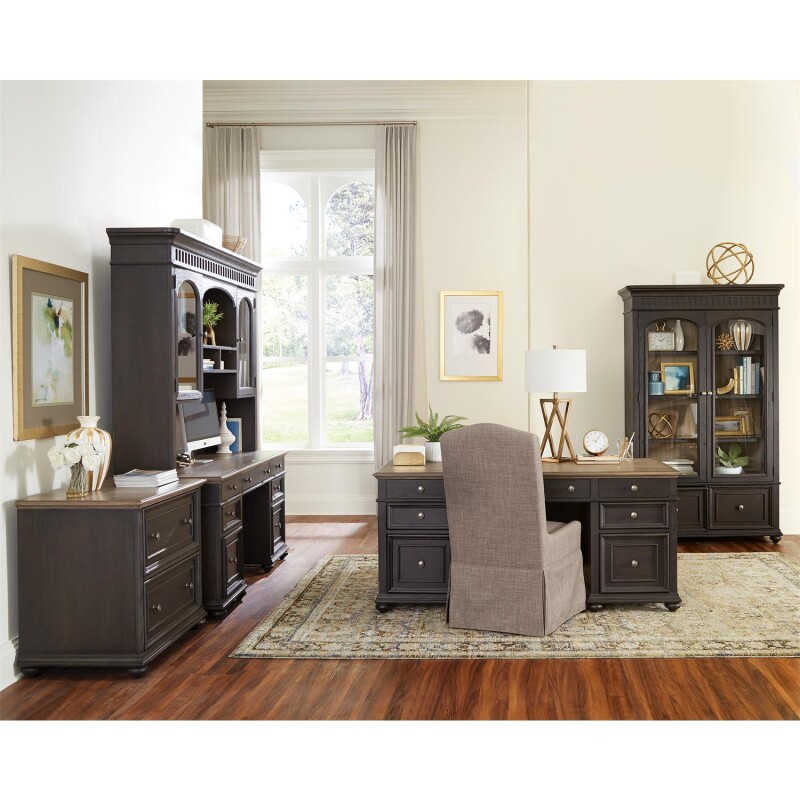 Executive Desk - Image 4