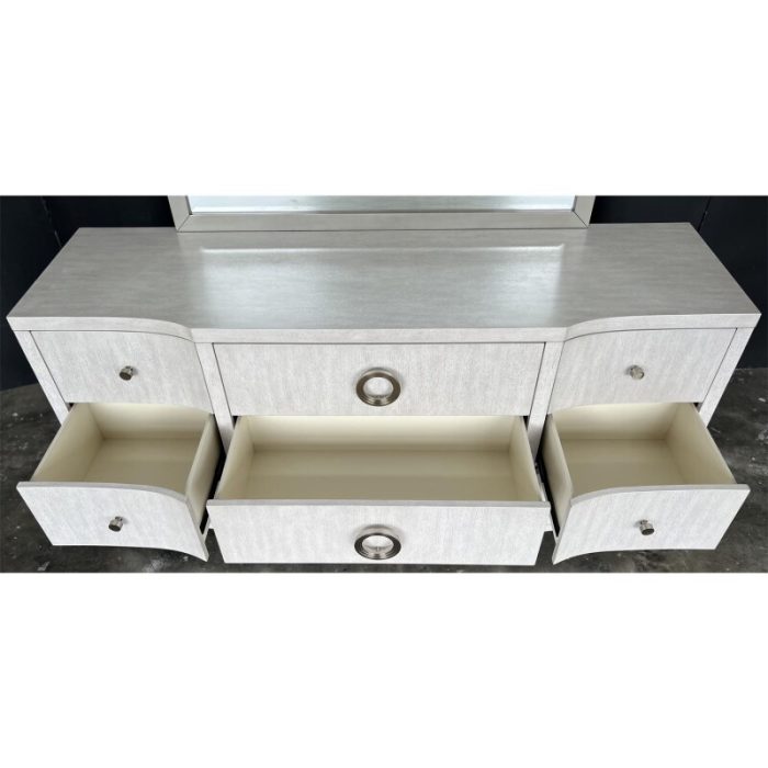 9-drawer Dresser - Image 11