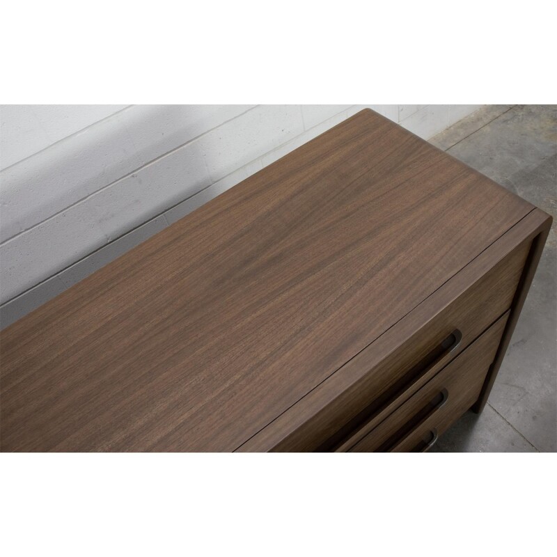 Dresser - Image 11