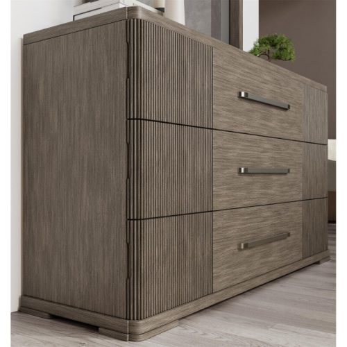 9-drawer Dresser