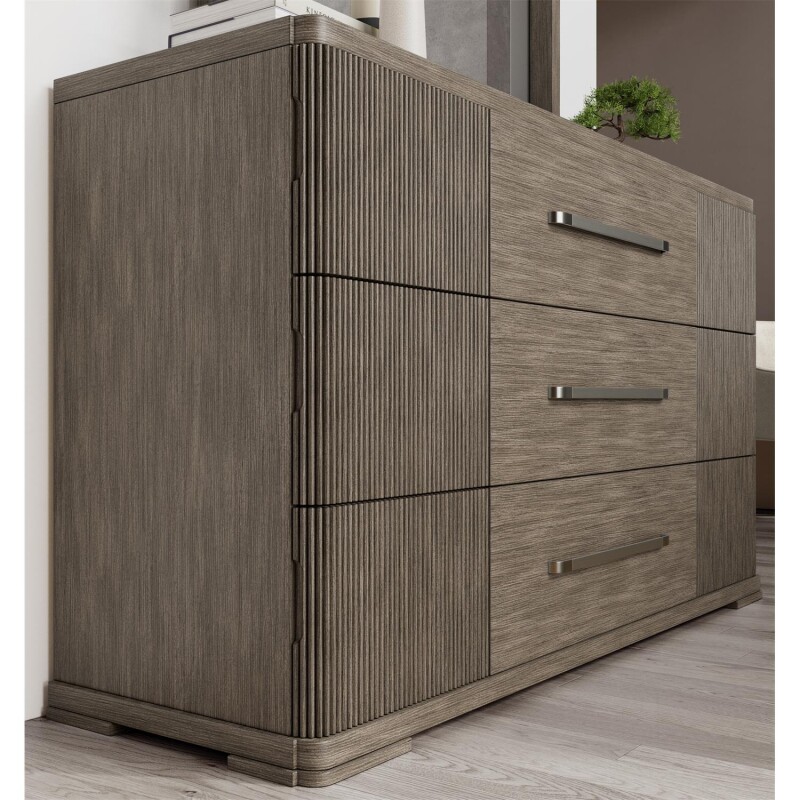 9-drawer Dresser