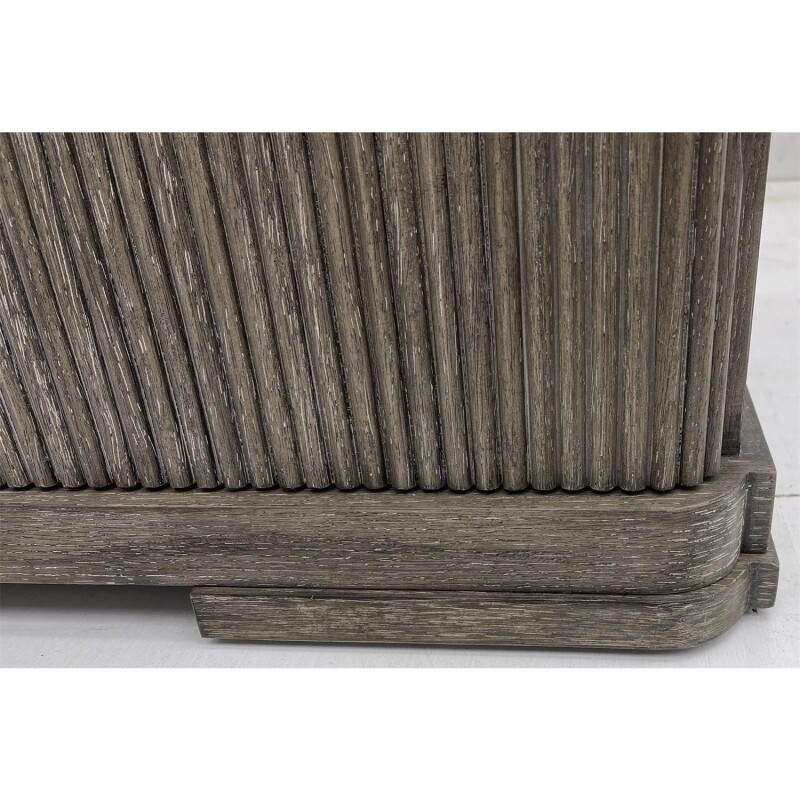 9-drawer Dresser - Image 7