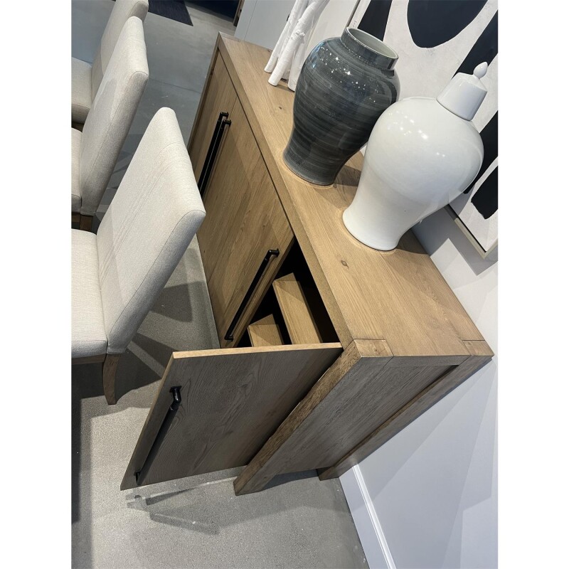 Server - Image 11